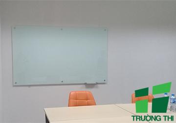 Bảng trắng treo tường bằng kính cường lực giá rẻ tại TP.HCM